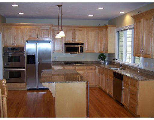 15 Hearthstone Road Hopkinton, MA 01748 - Photo 6 of 14 Gallery Image 6
