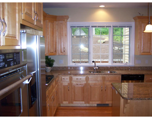15 Hearthstone Road Hopkinton, MA 01748 - Photo 7 of 14 Gallery Image 7