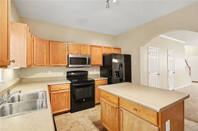 $259,900 | 2161 Del Lago Circle, Kennesaw, GA 30152