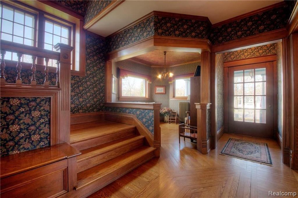 719 West Grand River Road Howell, MI 48843 - Photo 8 of 34
