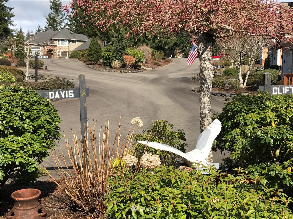321 East Soderberg Road, Unit C8 Allyn, WA 98524 - Photo 2 of 16 Gallery Image 2
