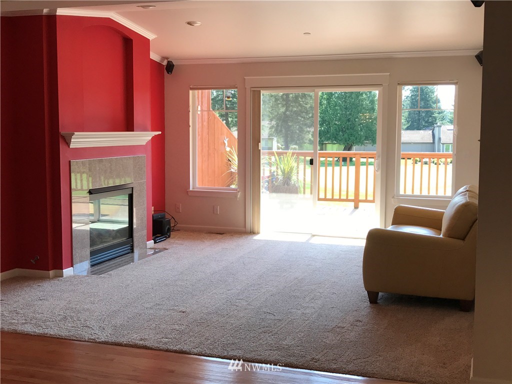 321 East Soderberg Road, Unit C8 Allyn, WA 98524 - Photo 12 of 16 Gallery Image 12