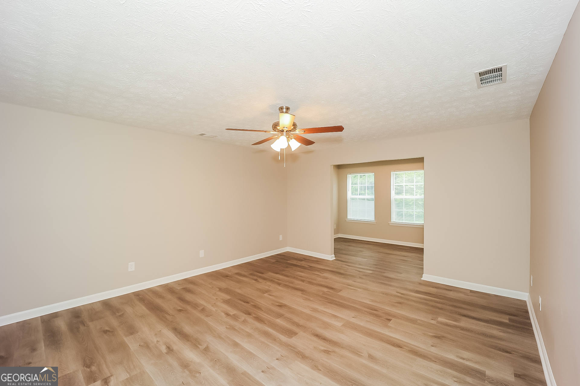 8227 Milam Loop Fairburn, GA 30213 - Photo 9 of 17