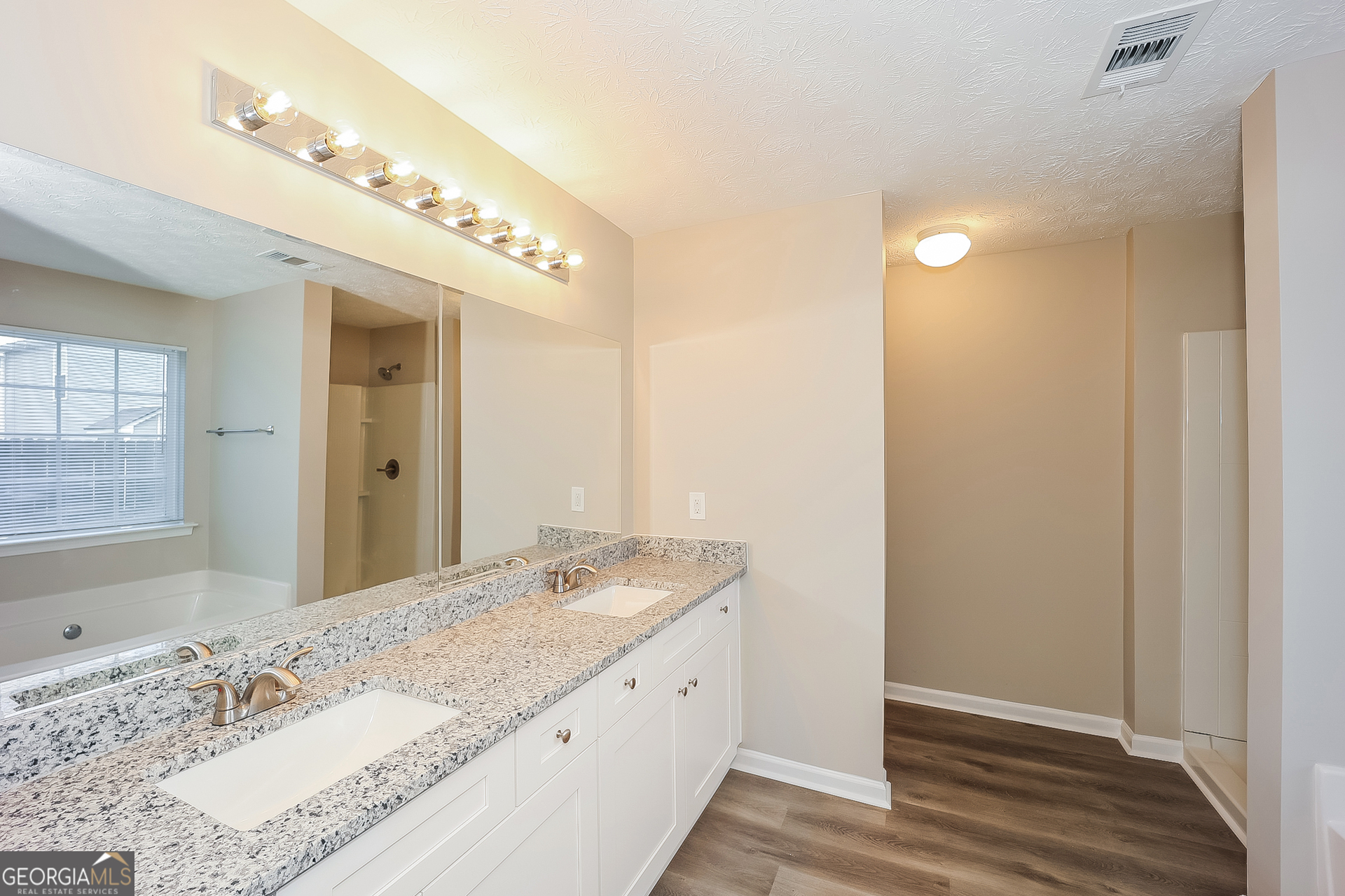 8227 Milam Loop Fairburn, GA 30213 - Photo 10 of 17