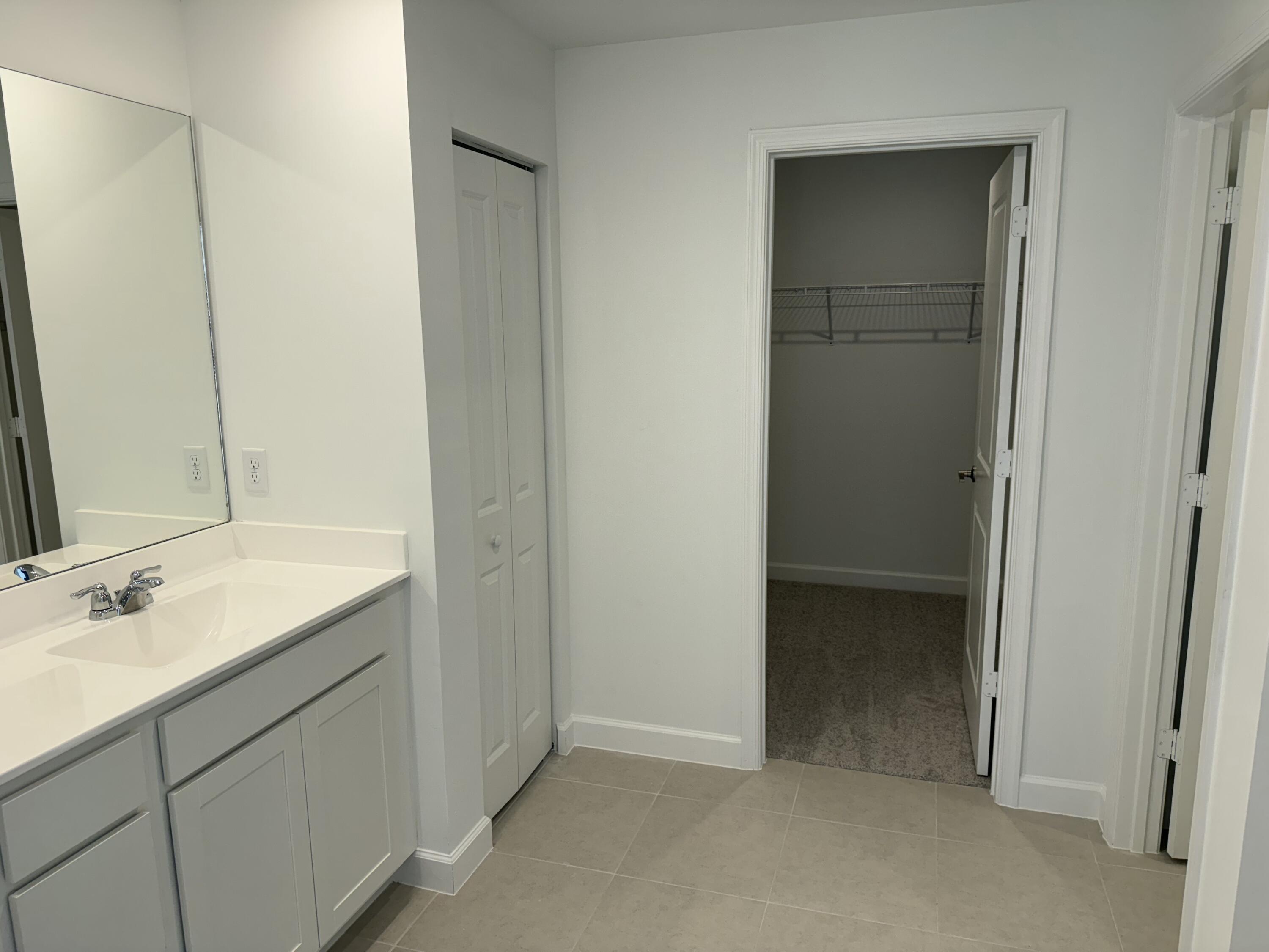 10509 Northwest Suncrest Loop Port Port St. Lucie, FL 34987 - Photo 22 of 40 IMG_7723