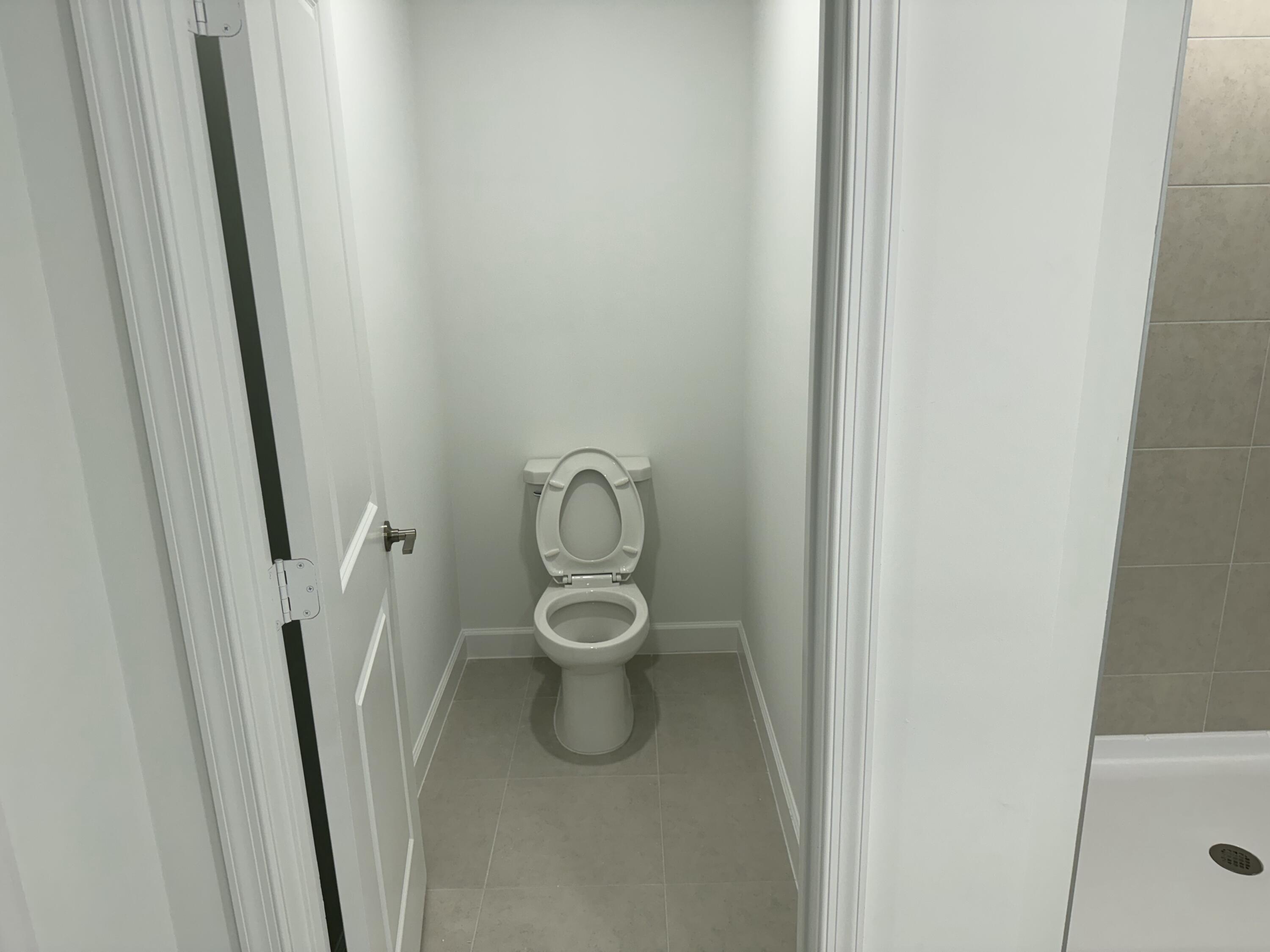 10509 Northwest Suncrest Loop Port Port St. Lucie, FL 34987 - Photo 24 of 40 IMG_7725