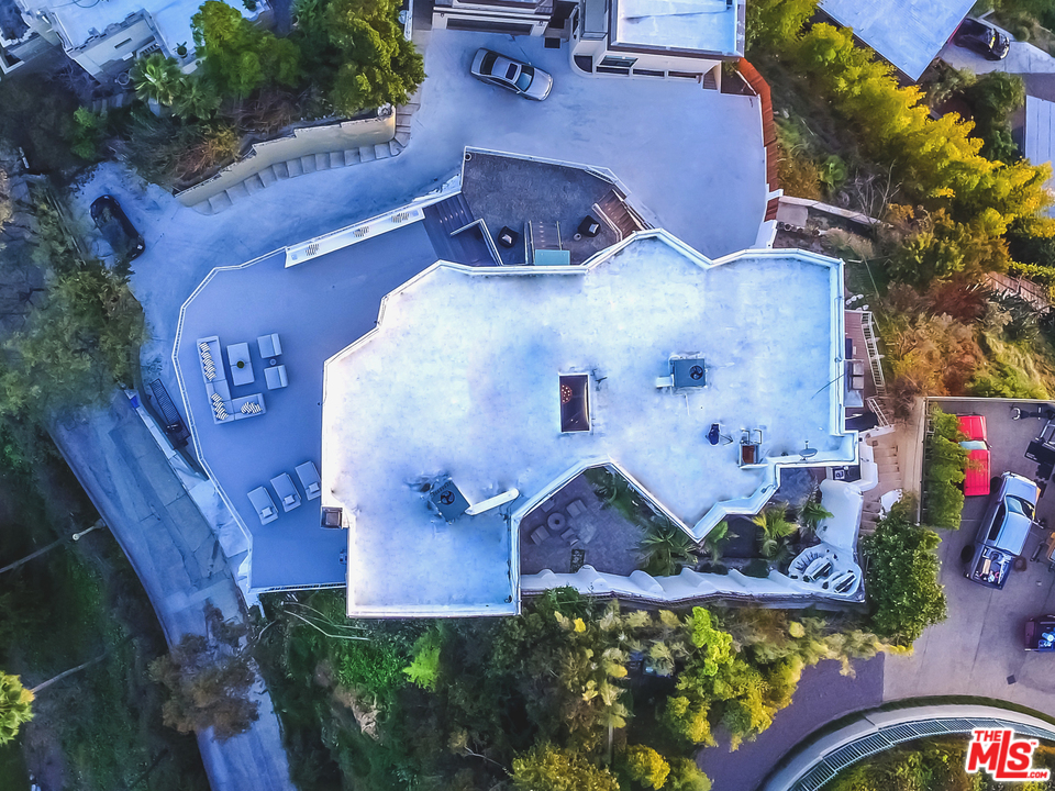 5639 Tryon Road Los Angeles, CA 90068 - Photo 18 of 54