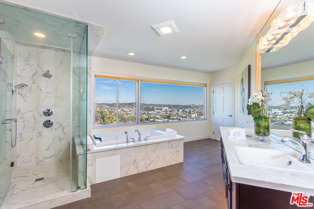 5639 Tryon Road Los Angeles, CA 90068 - Photo 27 of 54