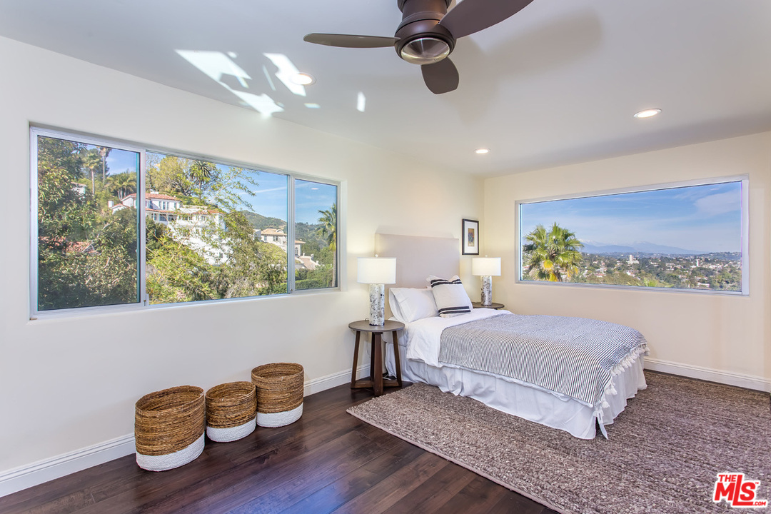 5639 Tryon Road Los Angeles, CA 90068 - Photo 38 of 54