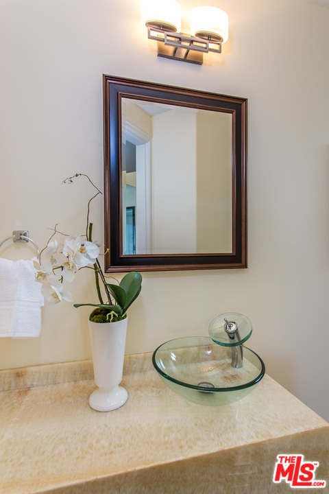 5639 Tryon Road Los Angeles, CA 90068 - Photo 43 of 54