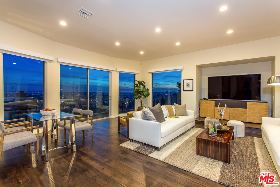 5639 Tryon Road Los Angeles, CA 90068 - Photo 52 of 54