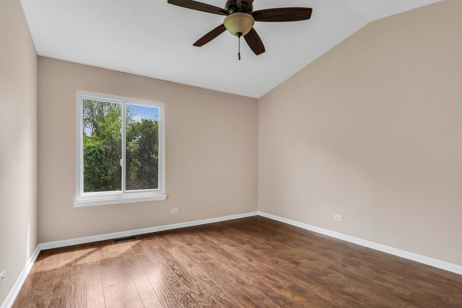 6292 Eagle Ridge Drive Gurnee, IL 60031 - Photo 22 of 43 Gallery Image 22