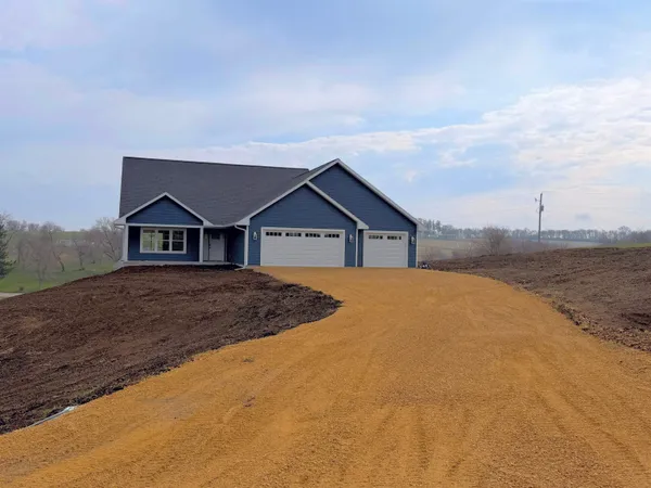$489,900 | N3523 View Point, Monroe, WI 53566