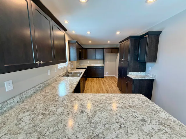 $499,900 | N3523 View Point, Monroe, WI 53566