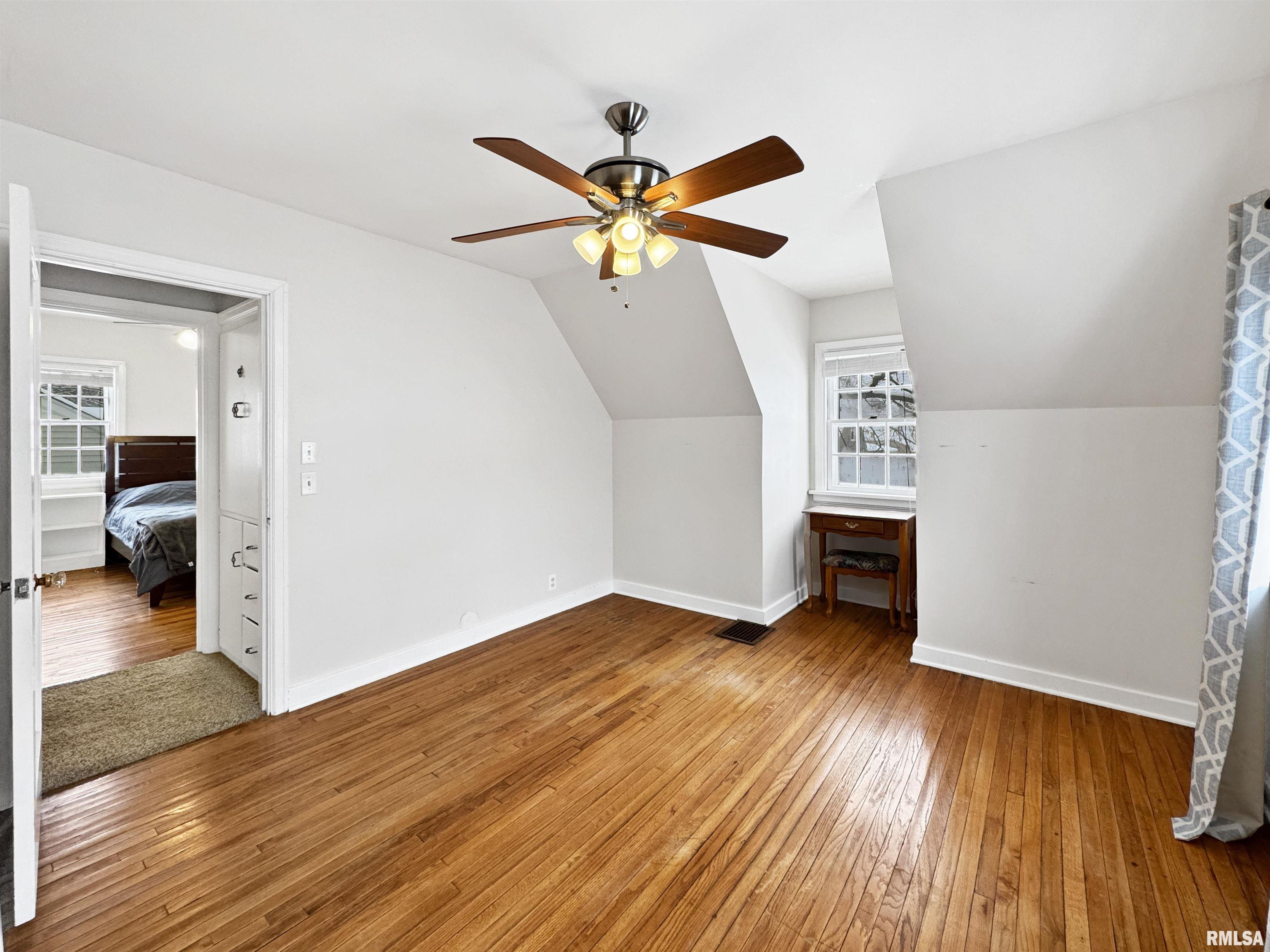 1014 East Elmhurst Avenue Peoria, IL 61603 - Photo 33 of 43