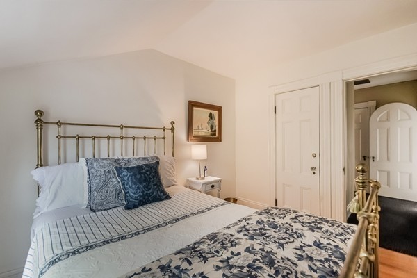 25 Phillips Road Nahant, MA 01908 - Photo 17 of 30 Gallery Image 17