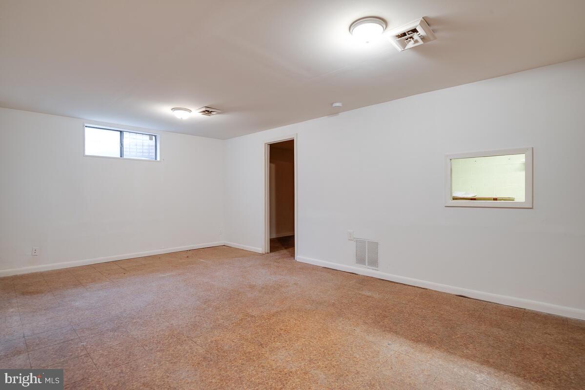 3112 Berry Road Northeast, Unit 21 Washington, DC 20018 - Photo 18 of 30 Gallery Image 18