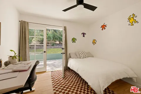 $1,095,000 | 5131 Tendilla Avenue, Woodland Hills, CA 91364