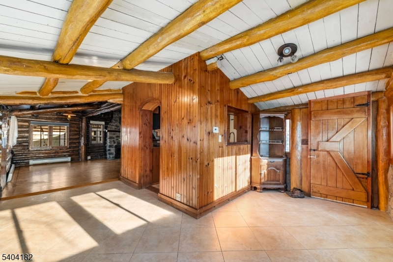 7 MacDonald Road West Milford, NJ 07421 - Photo 4 of 22