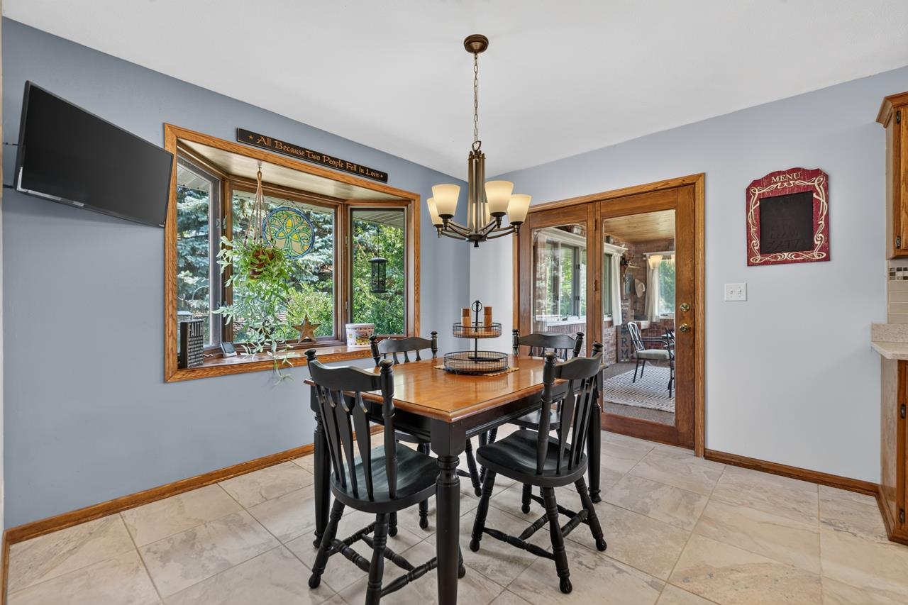 9655 Ramblin Ridge Road Belvidere, IL 61008 - Photo 10 of 55