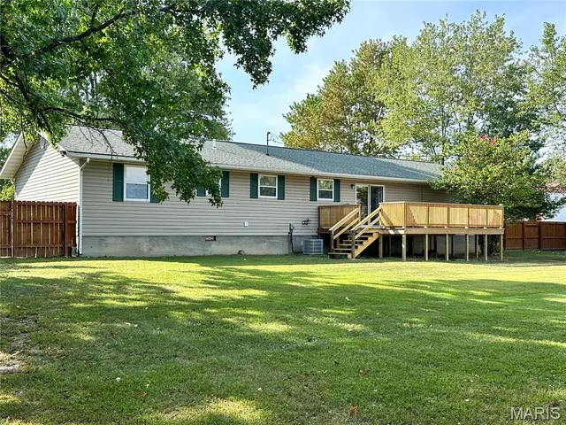 $249,900 | 1100 South Gertrude Street, Salem, MO 65560