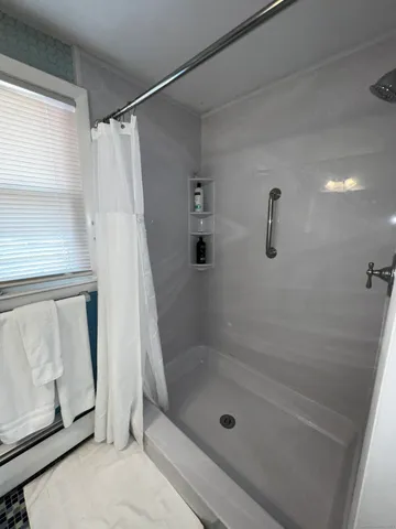 $3,650 | 3 Old Field Road, West Hartford, CT 06117