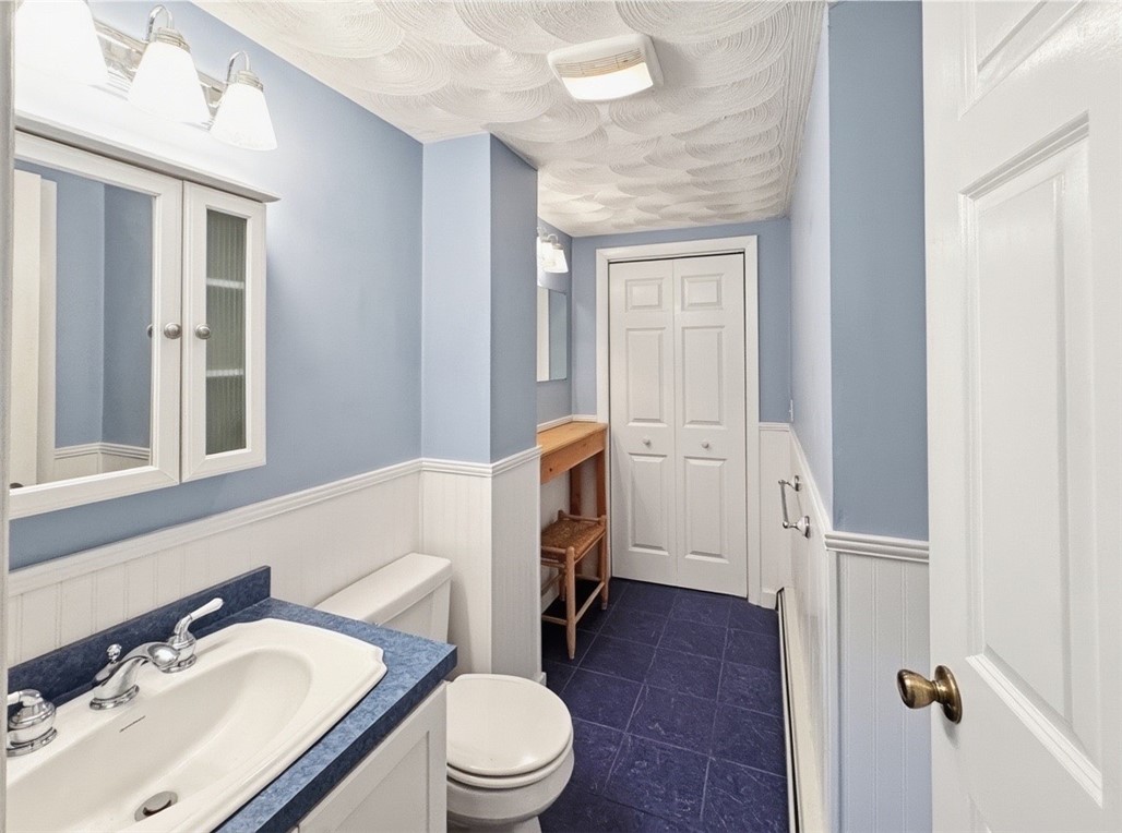 628 Robinson Street Woonsocket, RI 02895 - Photo 31 of 42