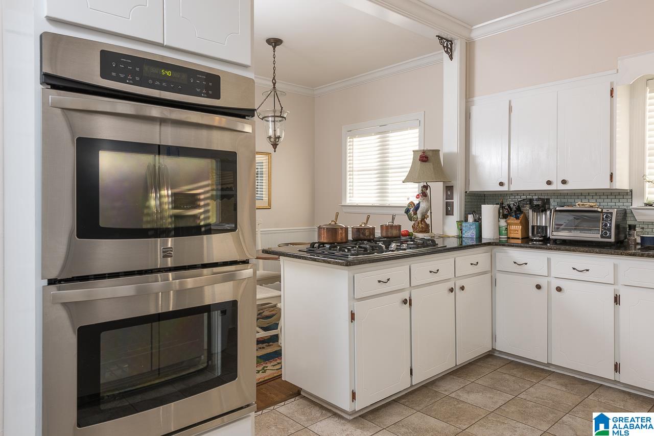 604 Cedar Street Talladega, AL 35160 - Photo 6 of 34