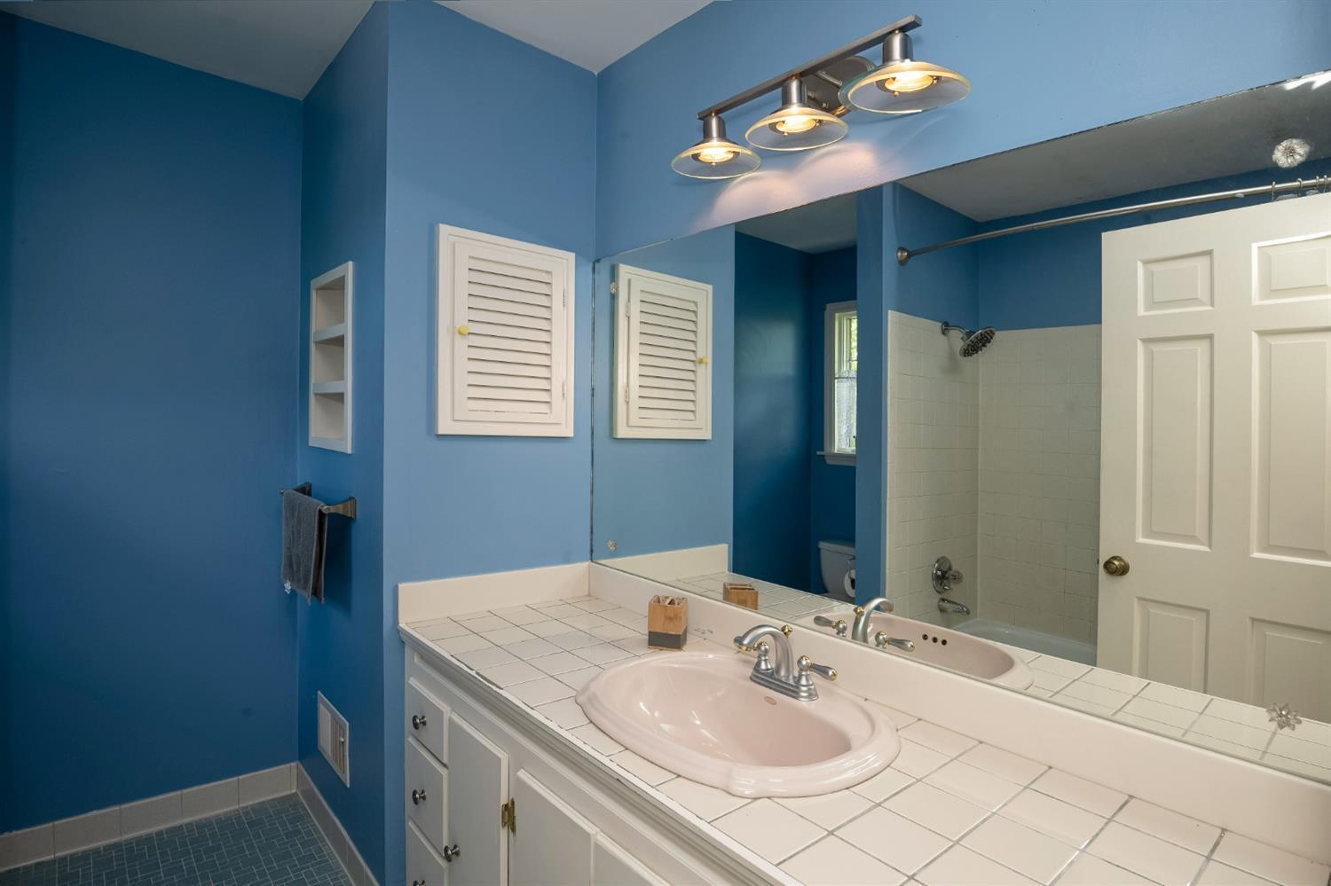 4195 Rybolt Road Cincinnati, OH 45248 - Photo 31 of 40