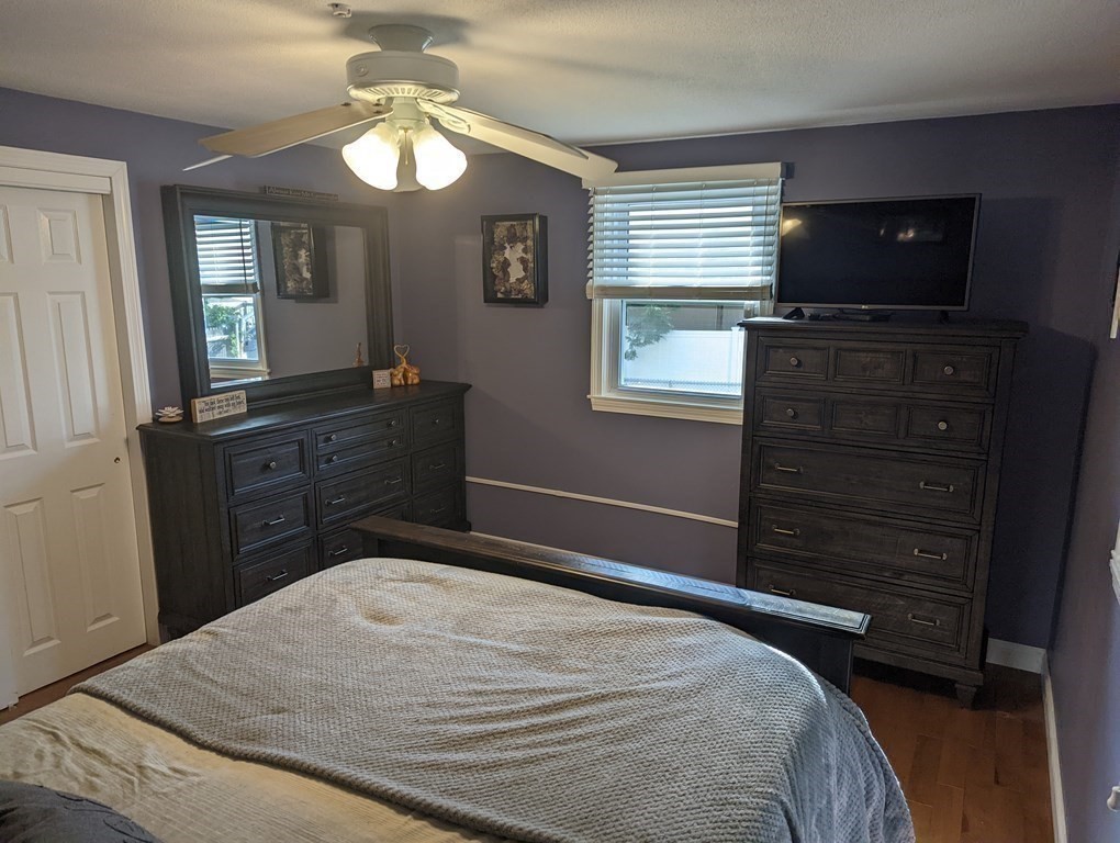 109 Walnut Road Tewksbury, MA 01876 - Photo 8 of 24