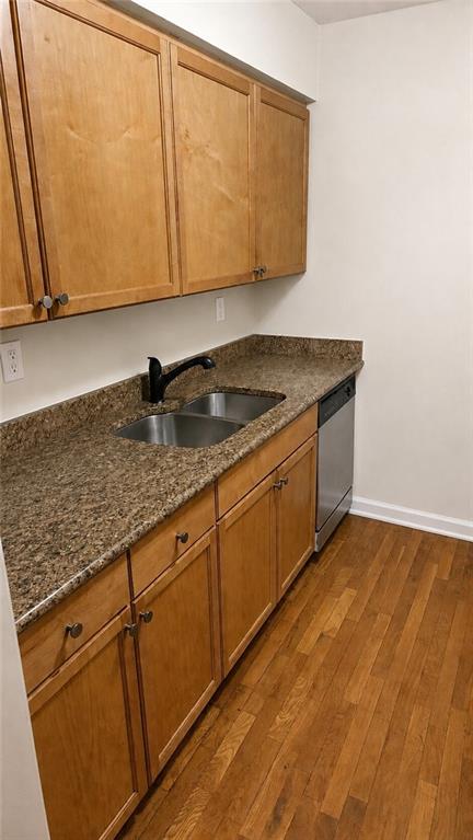 1150 Collier Road Northwest, Unit H07 Atlanta, GA 30318 - Photo 8 of 34 Gallery Image 8