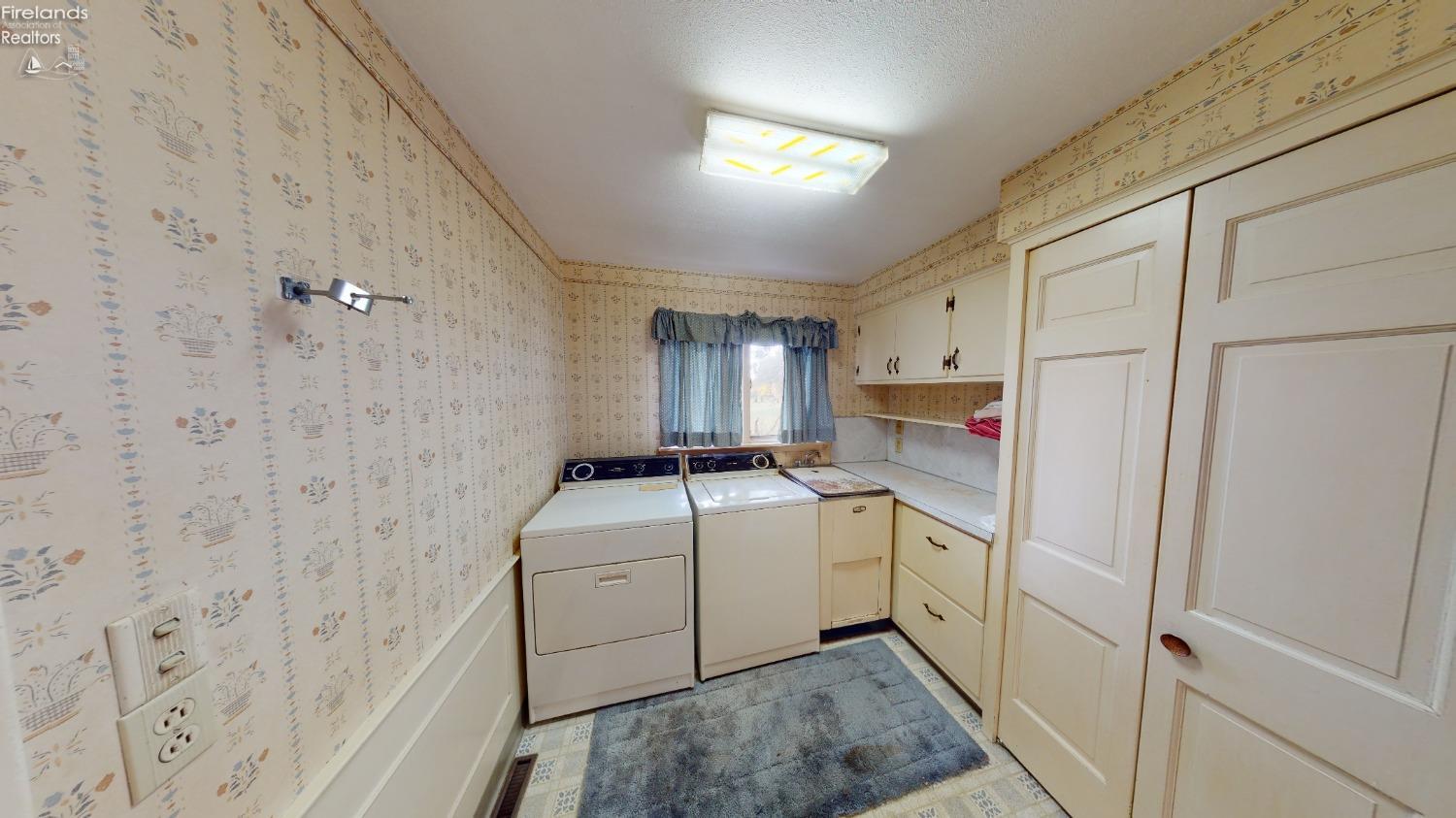 705 Limerick Road Clyde, OH 43410 - Photo 18 of 41 Gallery Image 18