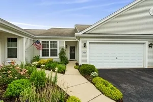 $2,125 | 14024 Beaver Dam Lane, Huntley, IL 60142