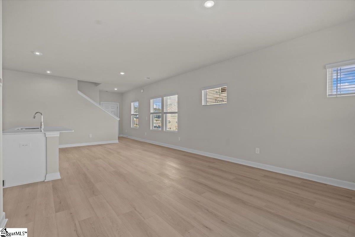 698 Cozy Blf Road Spartanburg, SC 29301 - Photo 10 of 28 Gallery Image 10