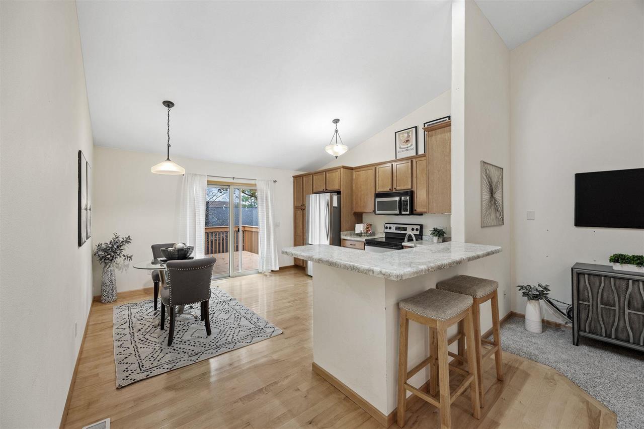 2121 Holiday Road Coralville, IA 52241 - Photo 9 of 44 Gallery Image 9