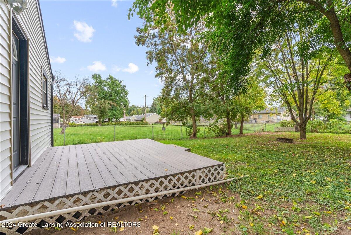 905 Reo Road Lansing, MI 48910 - Photo 29 of 31 06-Media Jett - 06