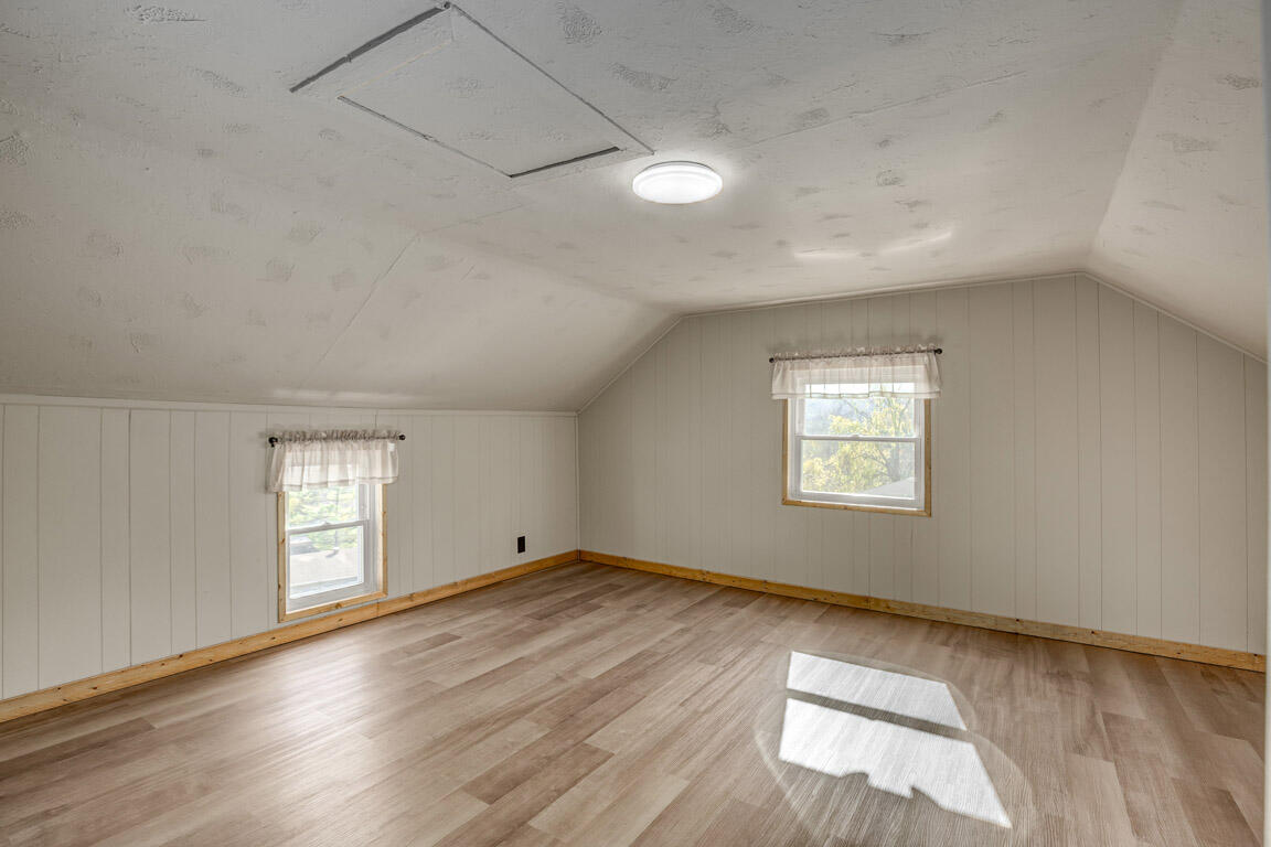1923 Poplar Ridge Road Melbourne, KY 41059 - Photo 10 of 28 Gallery Image 10