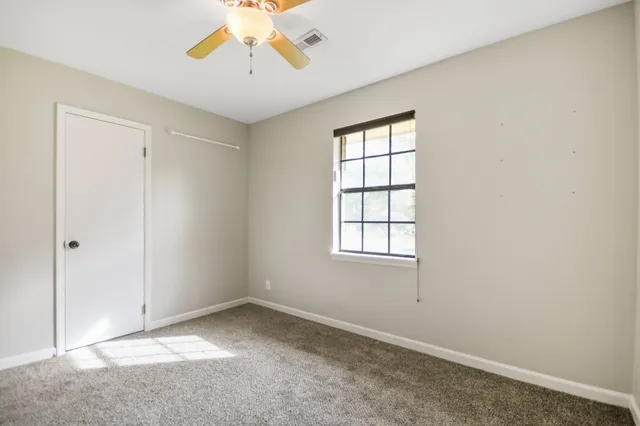 $1,450 | 554 Roselawn Drive, Clarksville, TN 37042