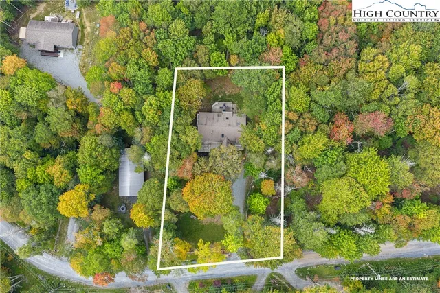 $489,000 | 137 Staghorn Hollow, Beech Mountain, NC 28604