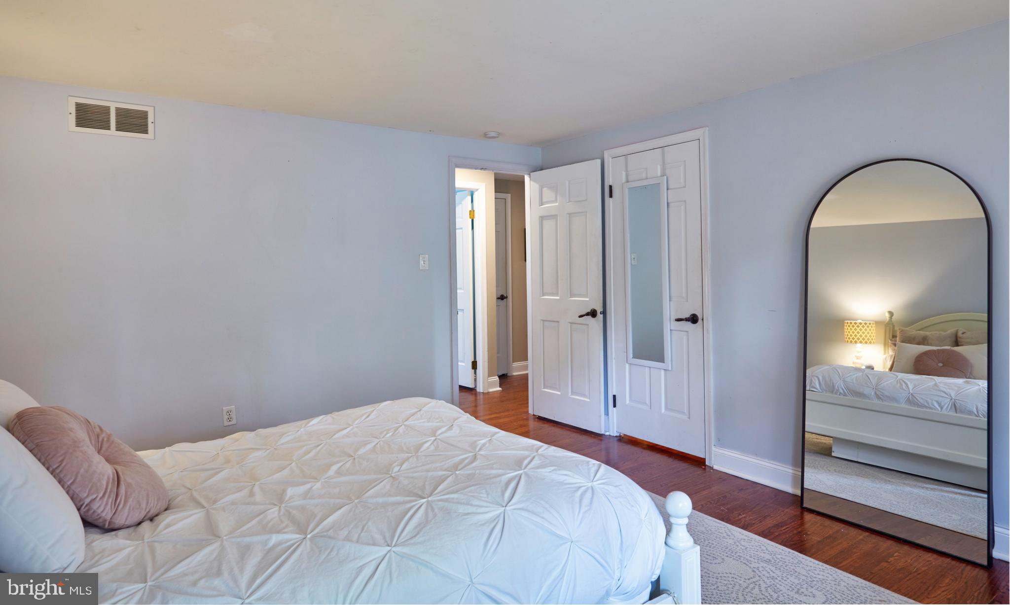 11 Rymill Terrace Cherry Hill, NJ 08003 - Photo 34 of 50