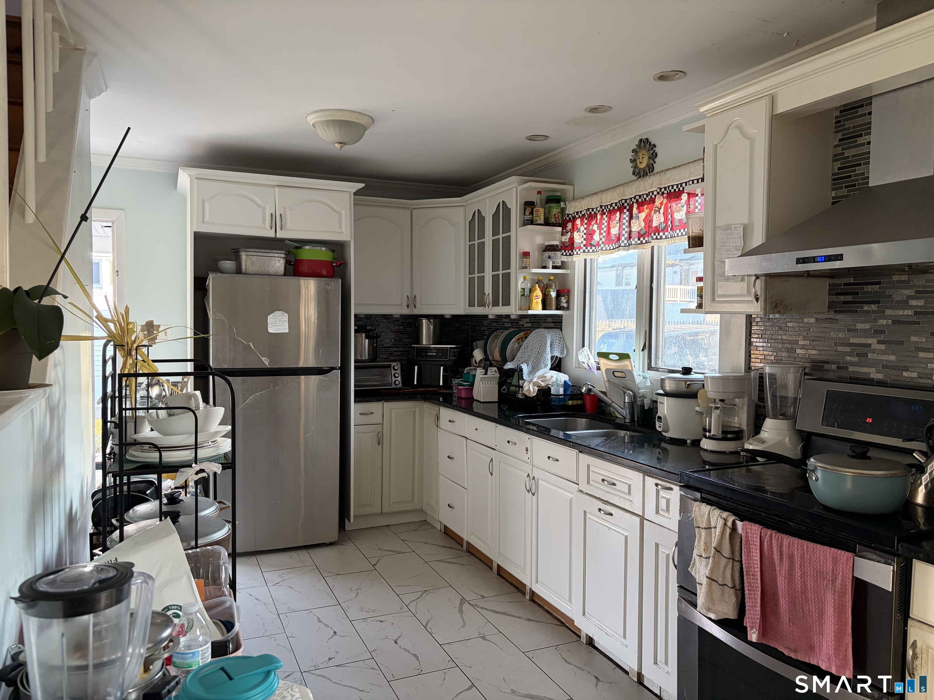 68 Golden Hill Road Danbury, CT 06811 - Photo 11 of 15