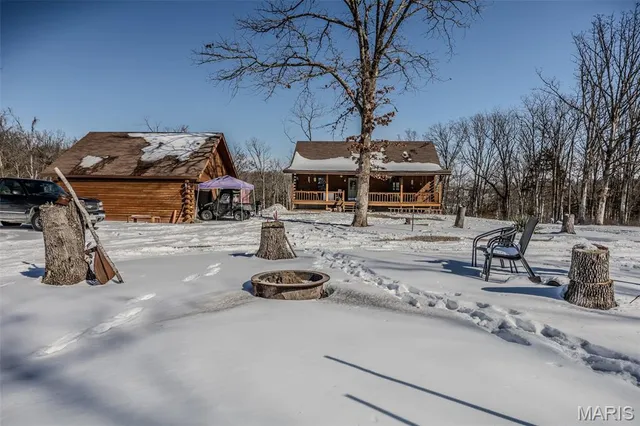 $289,900 | 321 Wiese Lane, Newburg, MO 65550