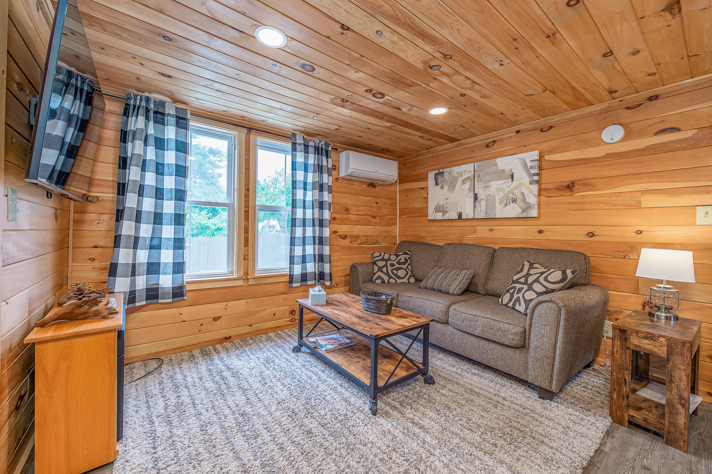 333 Smithfield Road, Unit 4 Belgrade, ME 04917 - Photo 9 of 18 DSC_5778-Edit