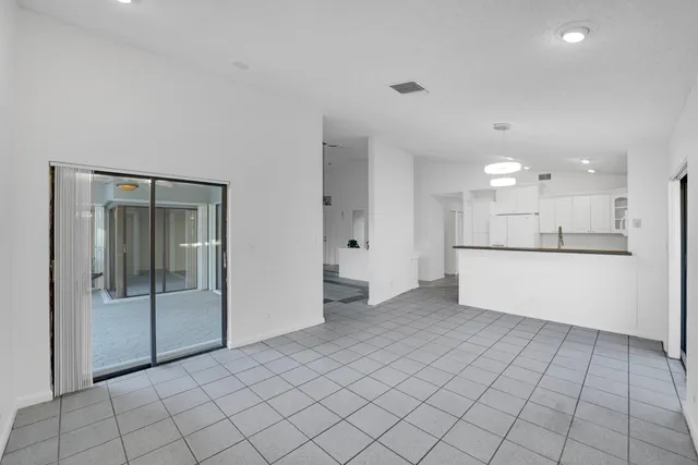 $4,000 | 11508 Clear Creek Place, Boca Raton, FL 33428