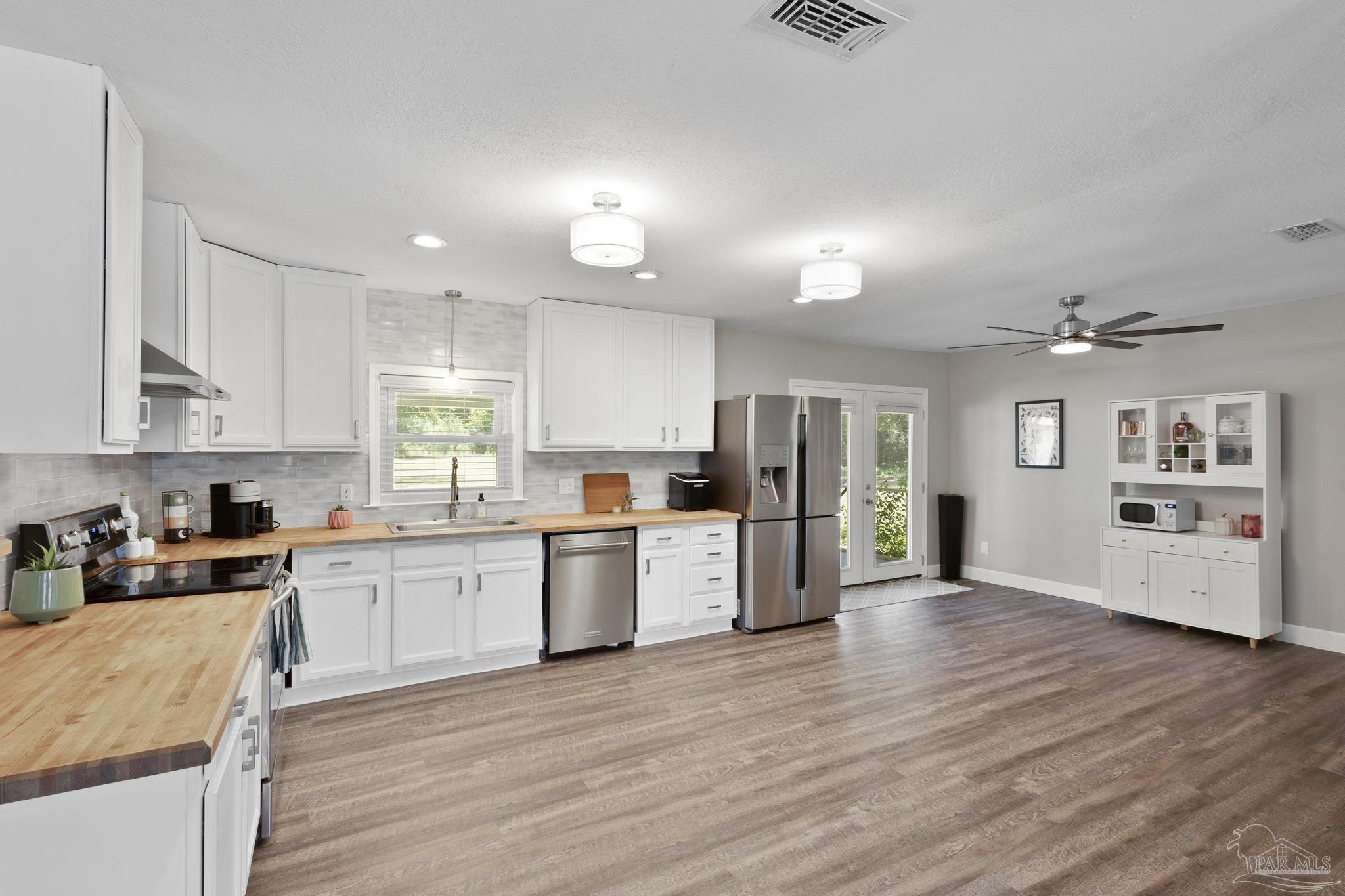 4280 Carl Booker Road Milton, FL 32583 - Photo 8 of 49