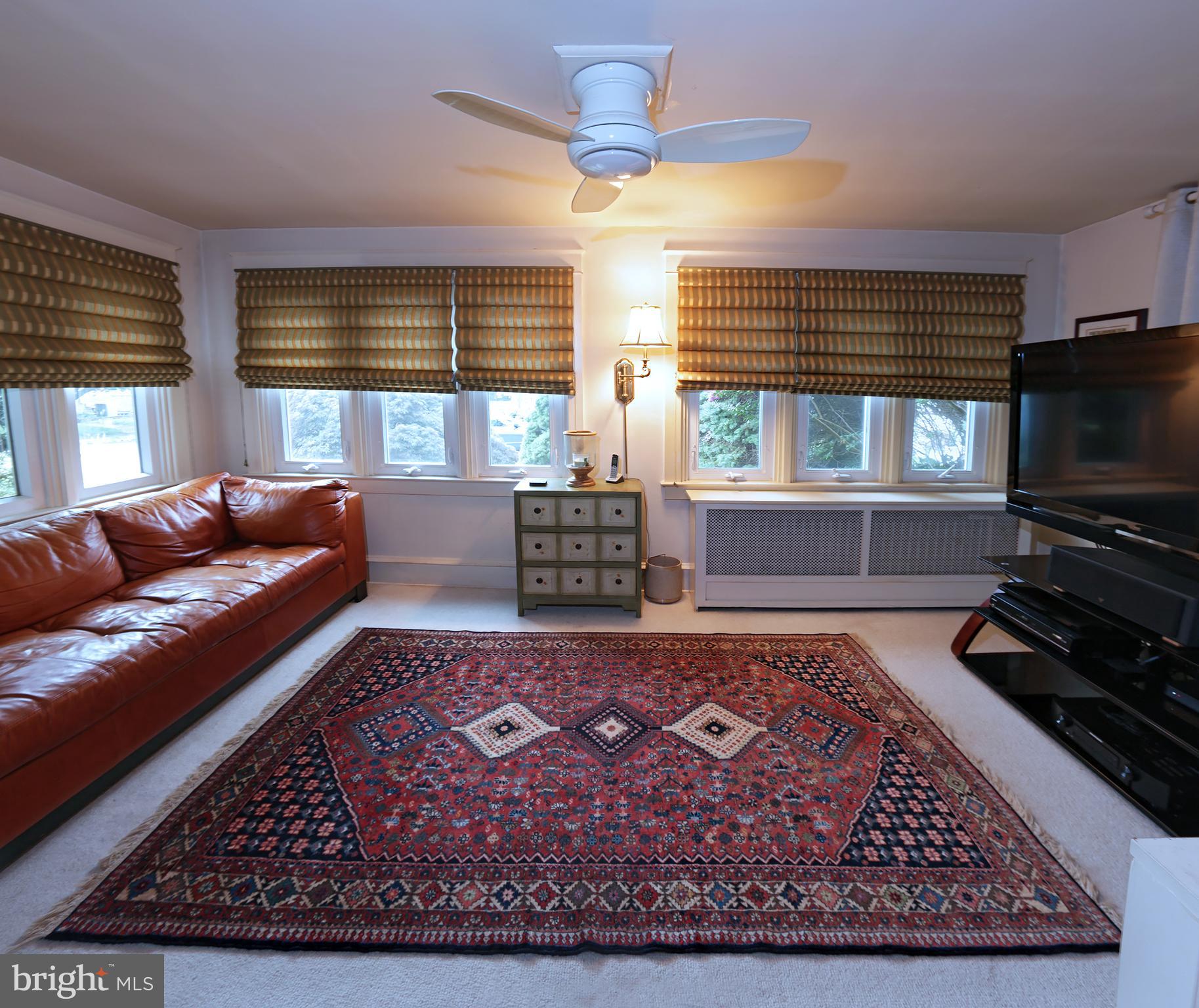 22 Eldon Road Lansdowne, PA 19050 - Photo 11 of 30 Family Room