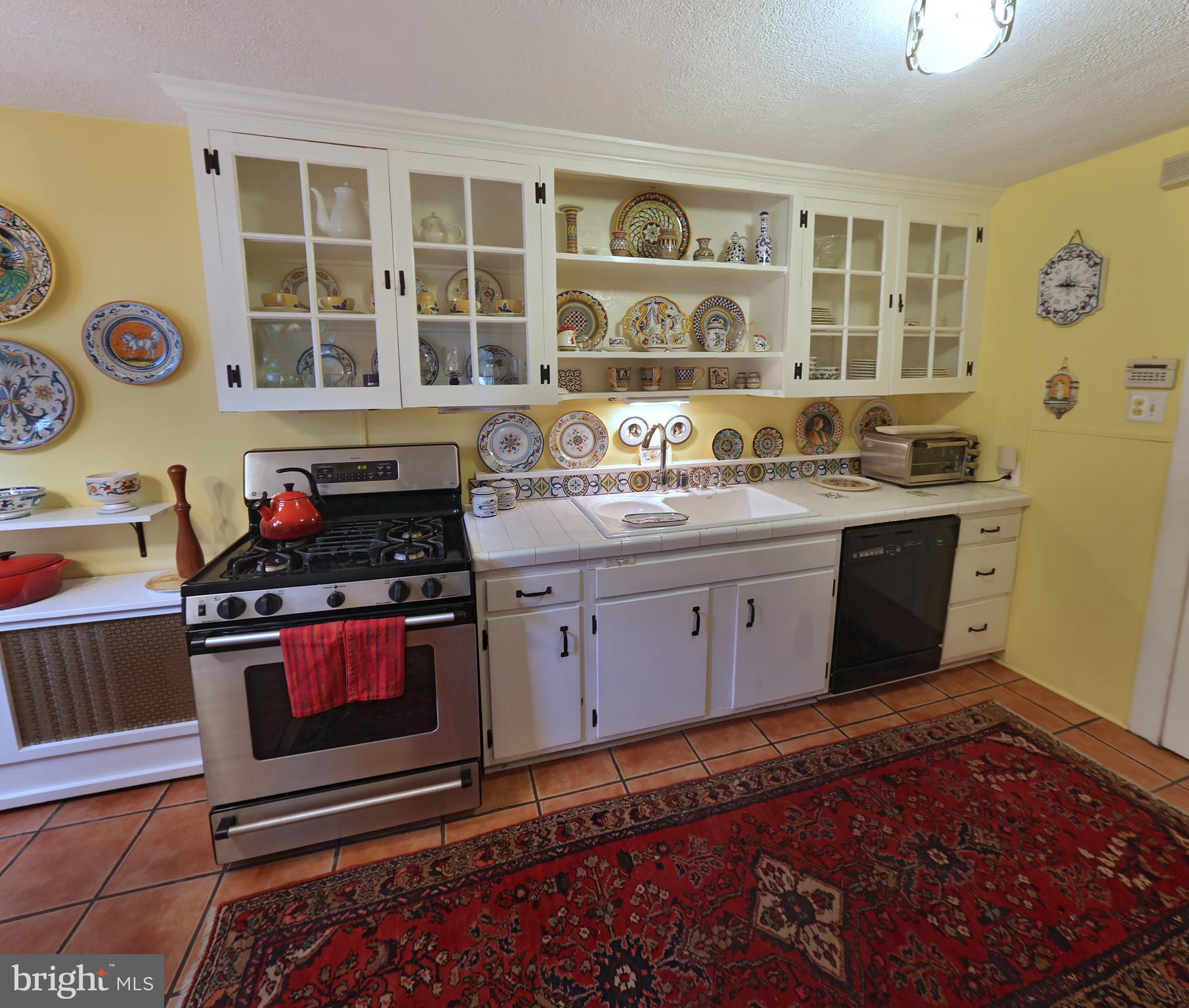 22 Eldon Road Lansdowne, PA 19050 - Photo 16 of 30 Eat In Kitchen