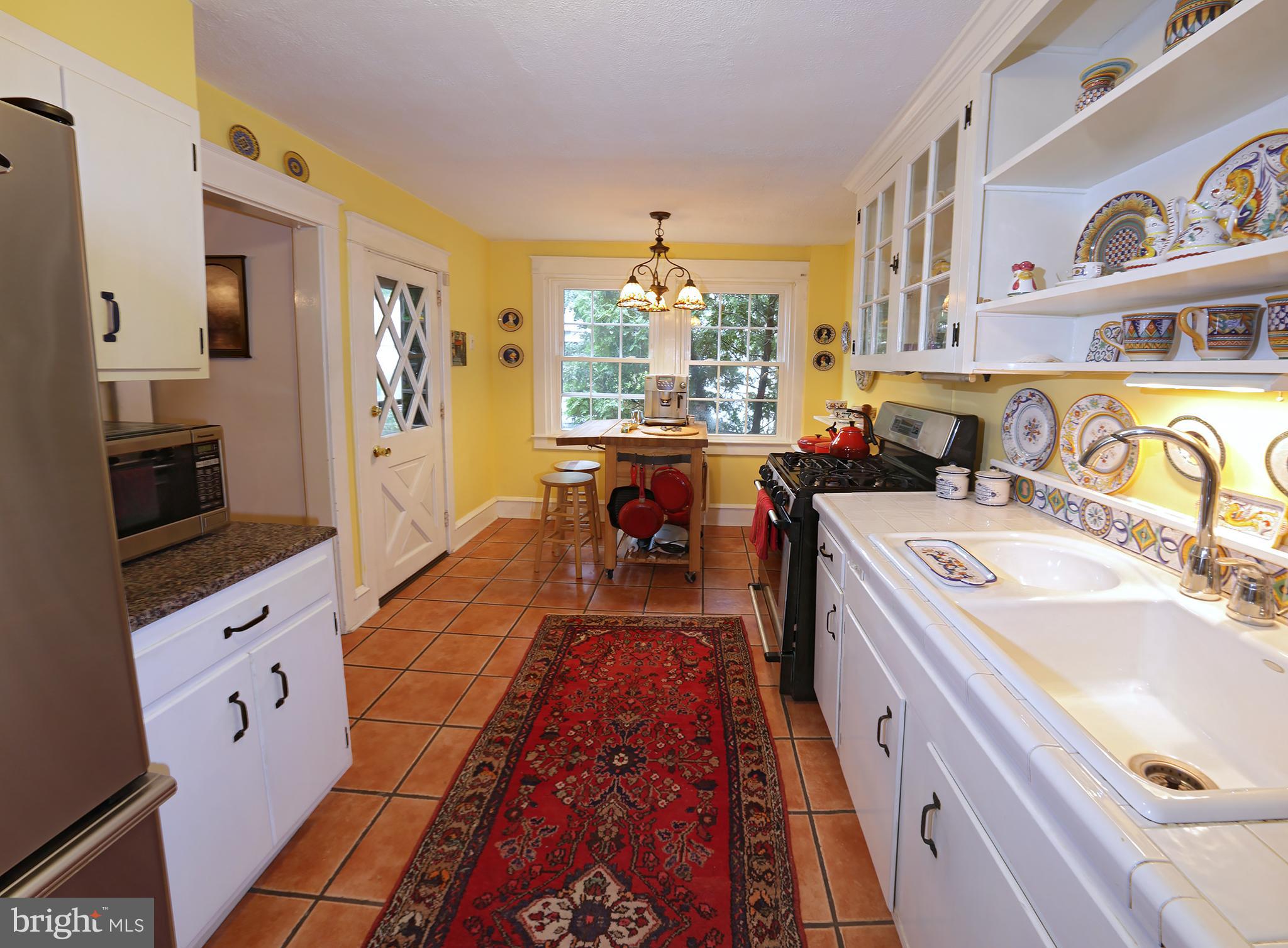 22 Eldon Road Lansdowne, PA 19050 - Photo 17 of 30 Eat In Kitchen