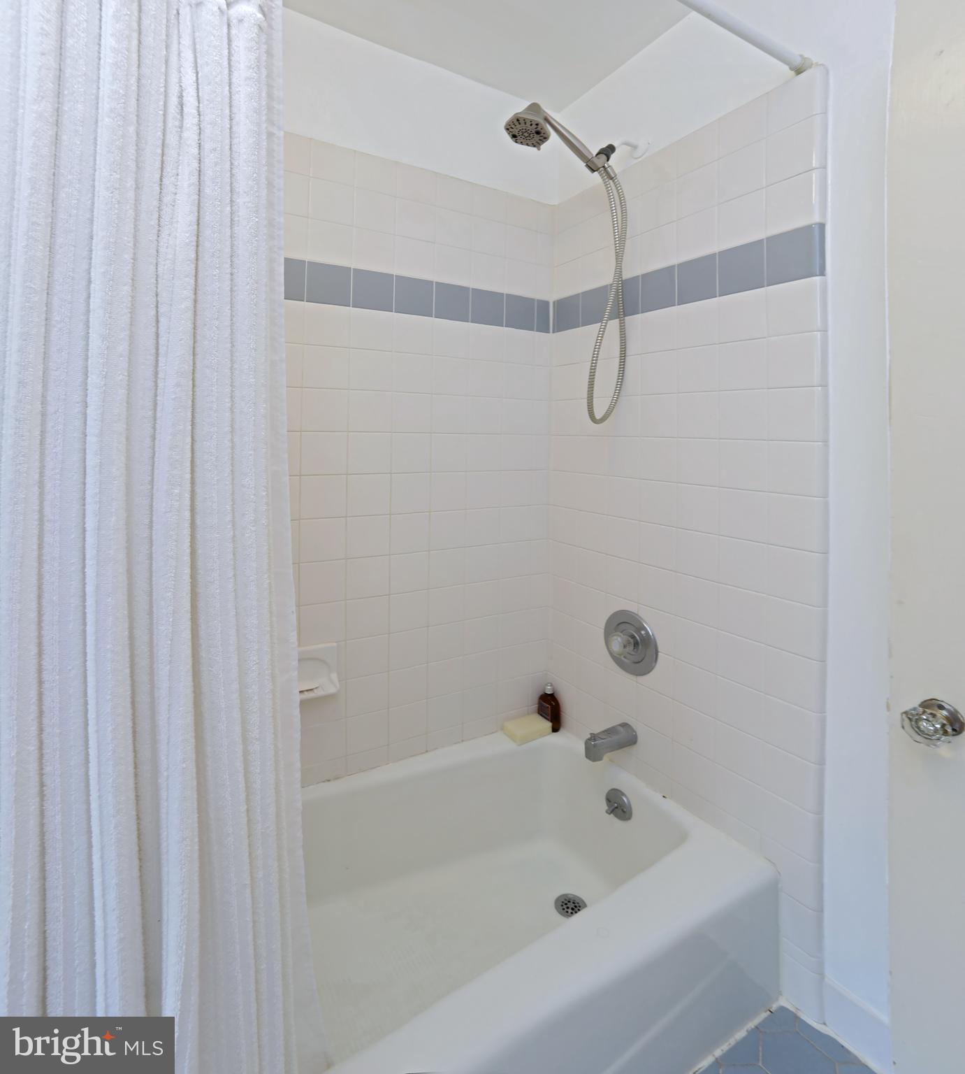 22 Eldon Road Lansdowne, PA 19050 - Photo 29 of 30 Full Bathroom on 2nd Floor