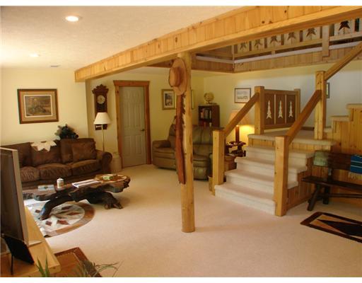 864 Camp Run Road Somerset, PA 15501 - Photo 11 of 18 Den/Family/Great Room. A family room that is great for entertaining family and friends. The unique architecture in this home gives it great appeal.